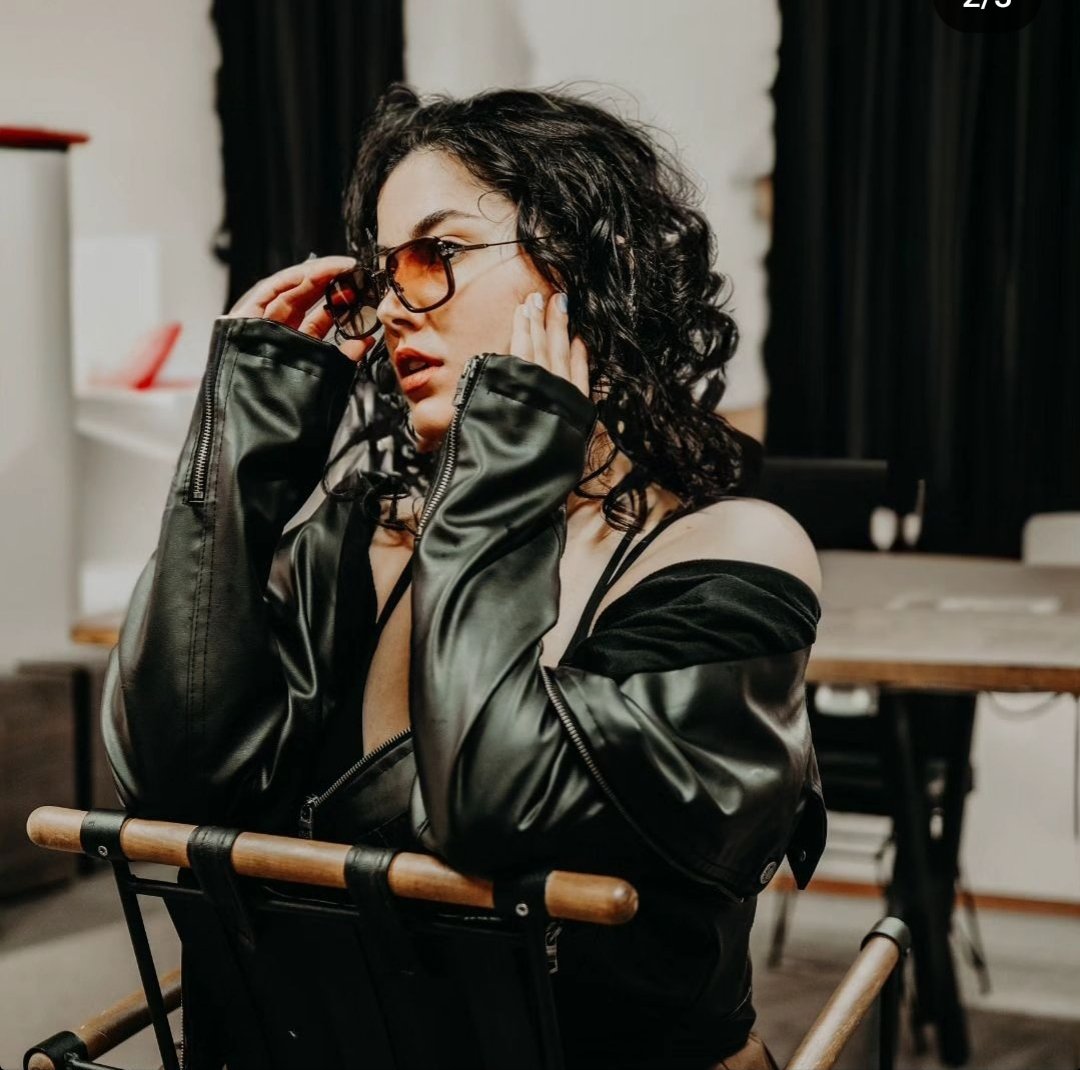 Nisan Marhan - fotoğraf 1