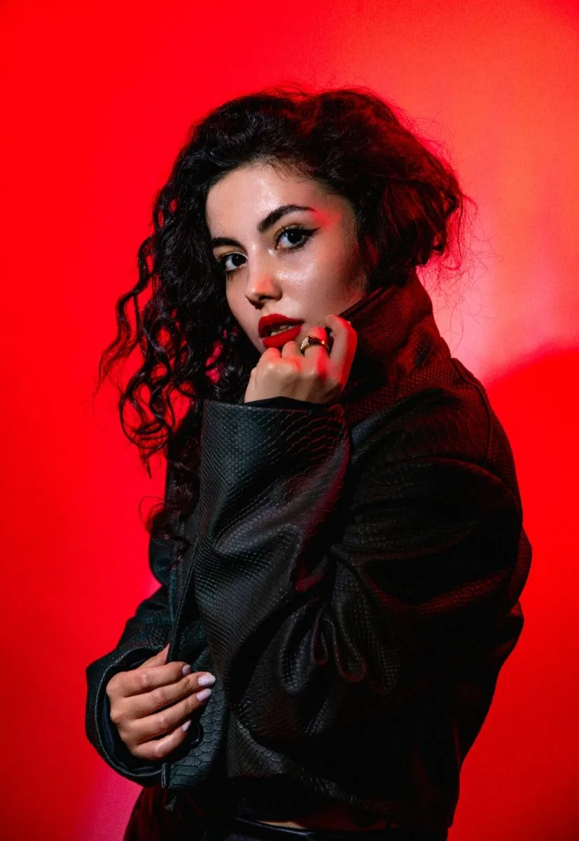Nisan Marhan - fotoğraf 11