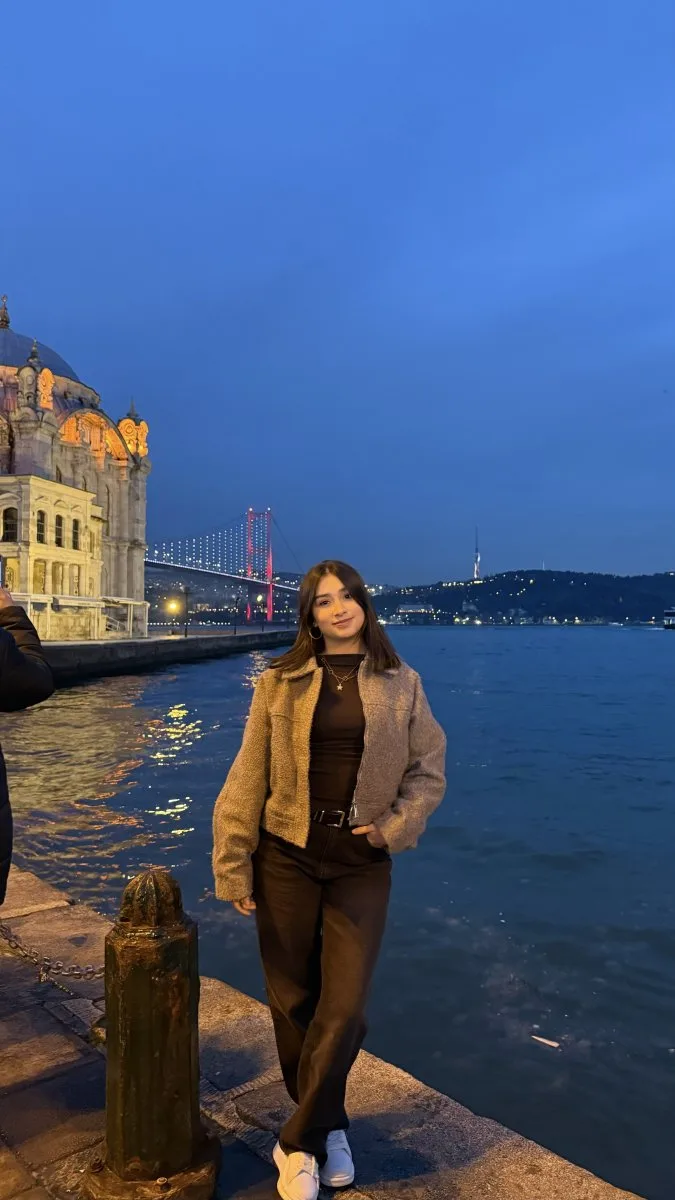 Dilara Gümüş - fotoğraf 3