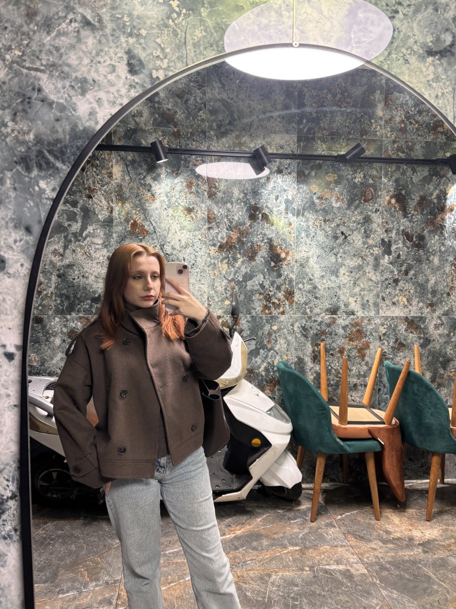 Ecrin Demiröz - fotoğraf 1