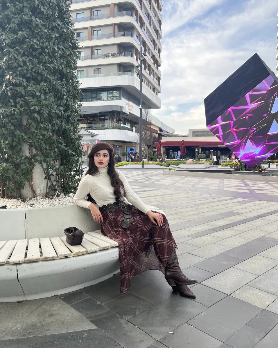 Öznur Araz - fotoğraf 3