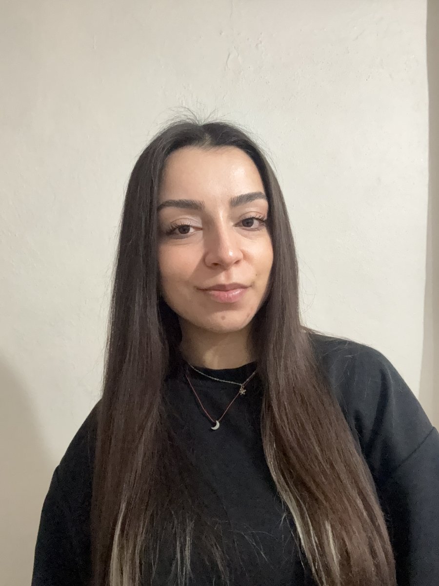 Zehra Sevgi - fotoğraf 1