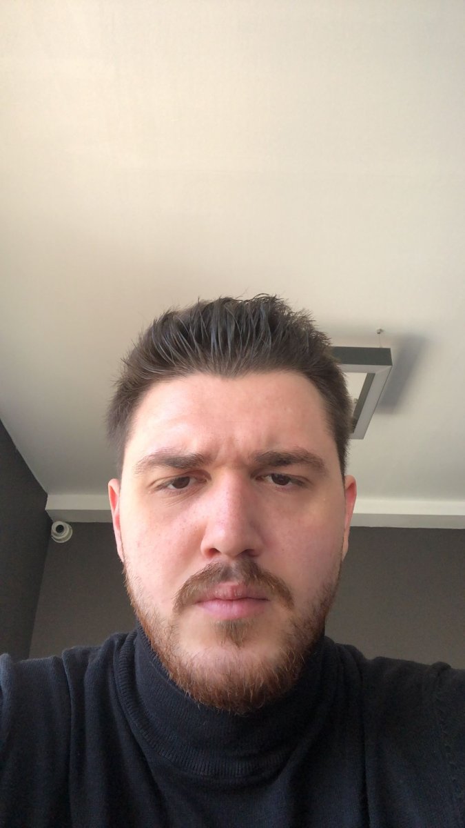 Emre Aydoğan - fotoğraf 1