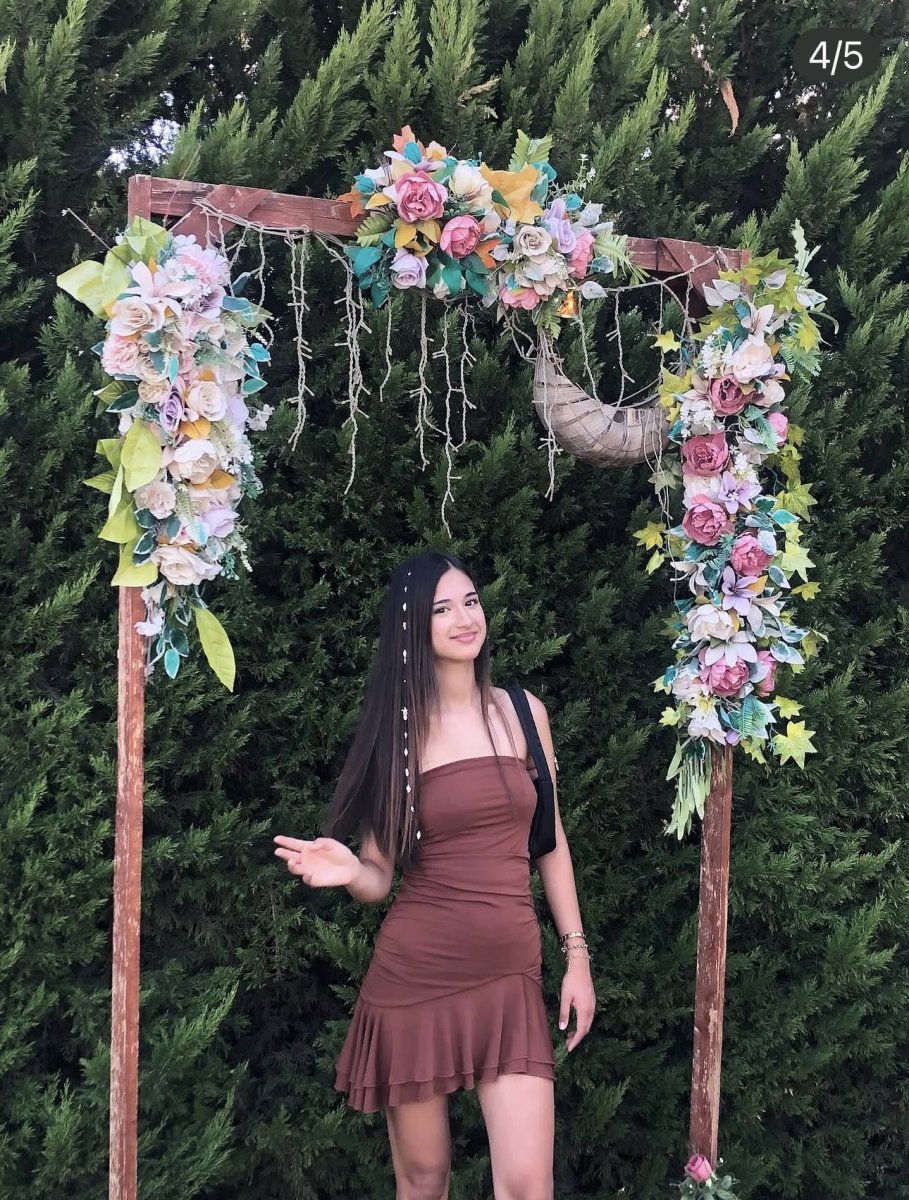 Defne Su Yıldız - fotoğraf 1