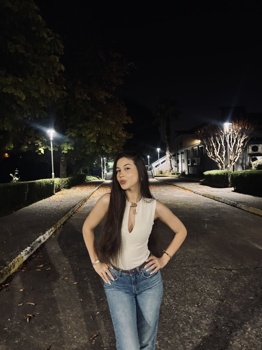 Sude Sarı - fotoğraf 6