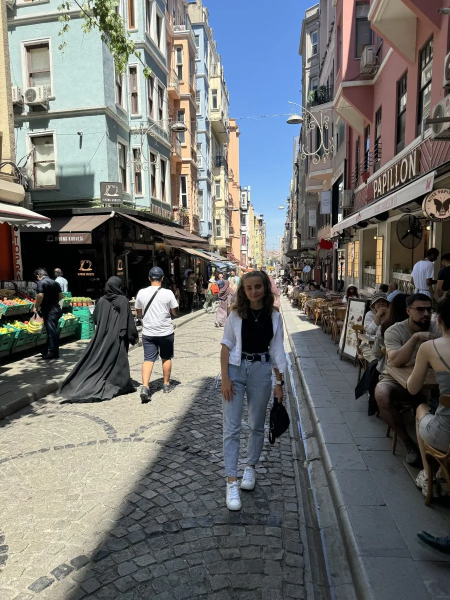 Sinem Voyvot - fotoğraf 3