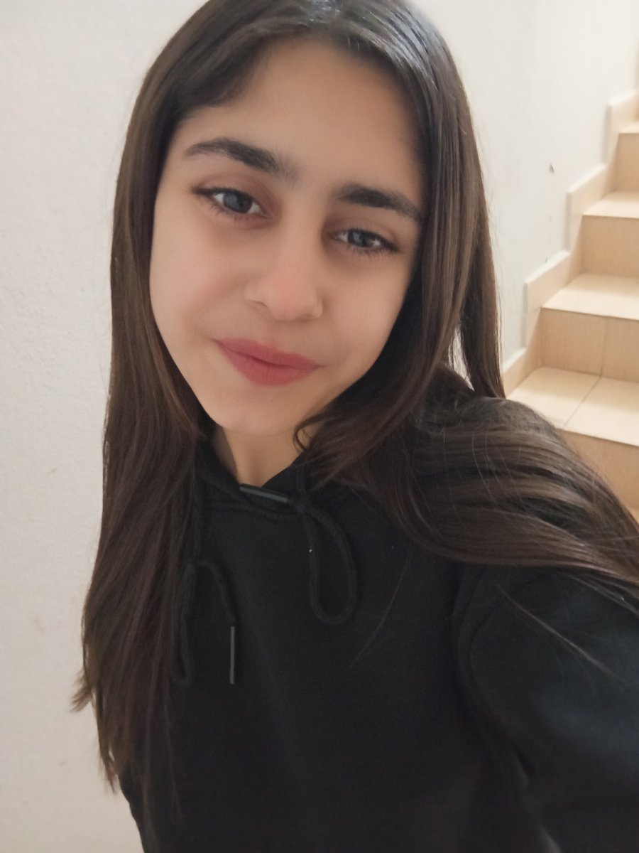 Beste Avcı - fotoğraf 1