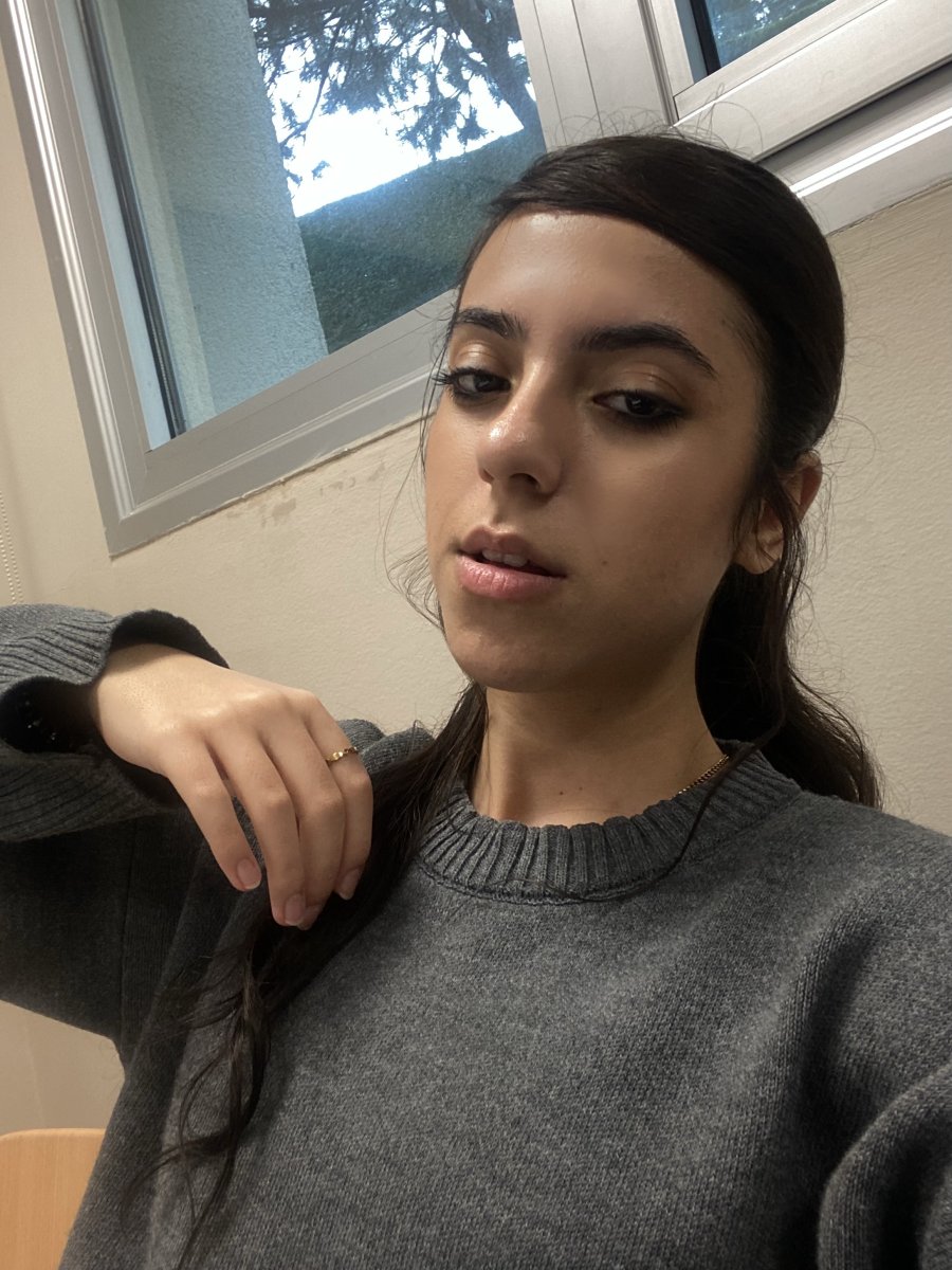 Sudenur Yaş - fotoğraf 1