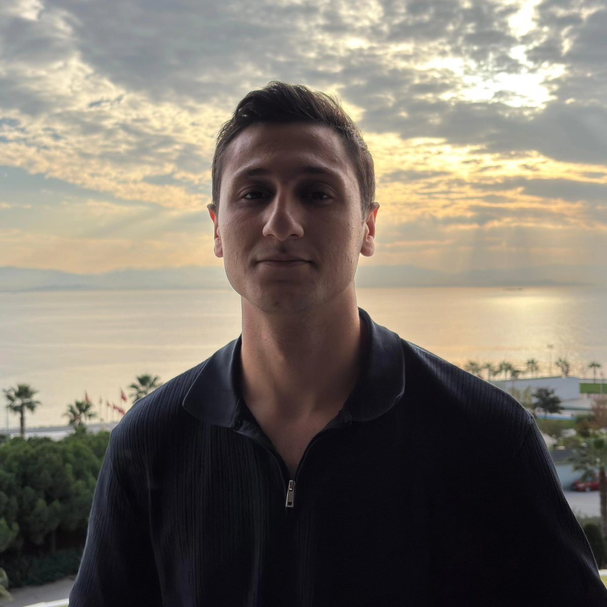 Caner Akbaş - fotoğraf 1