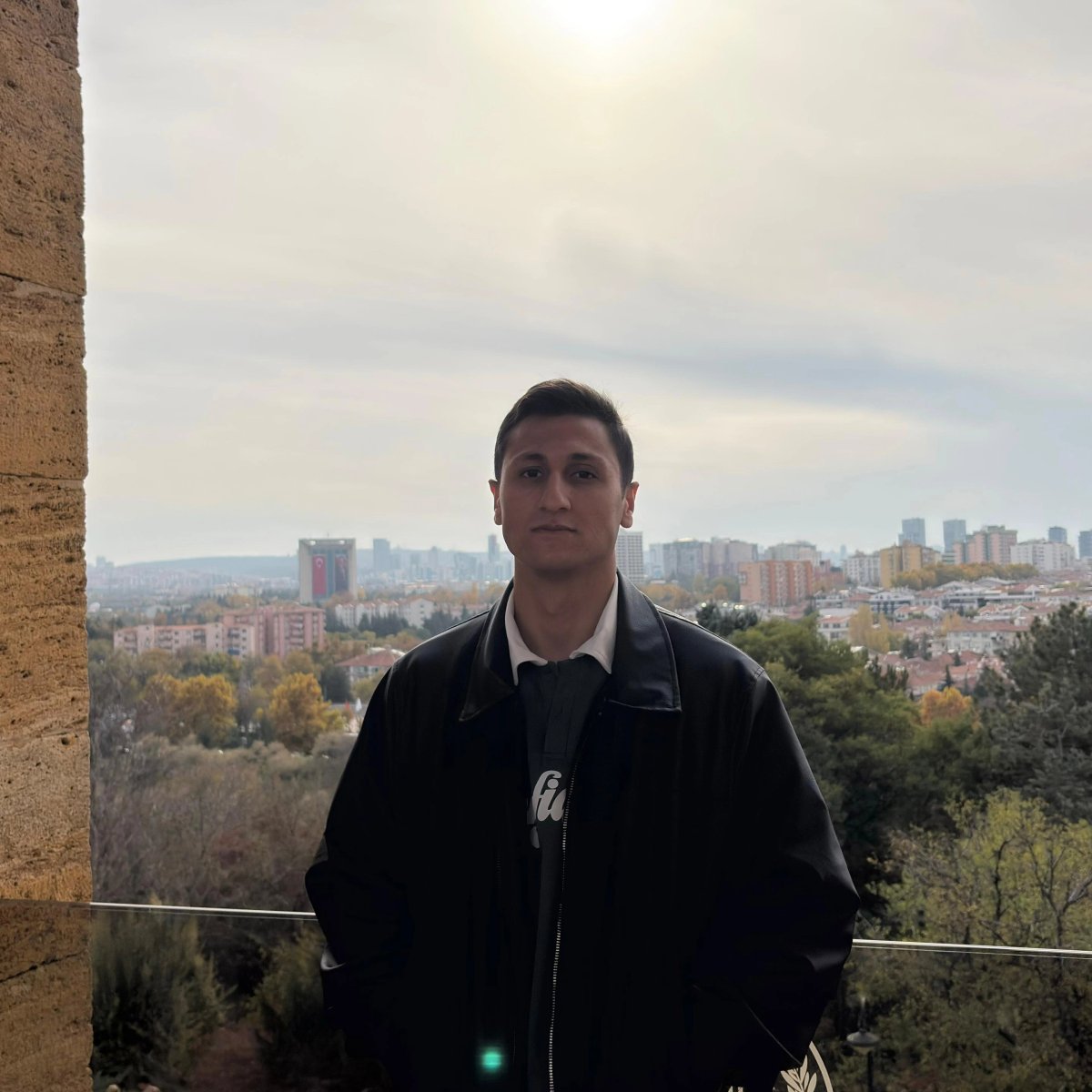 Caner Akbaş - fotoğraf 2