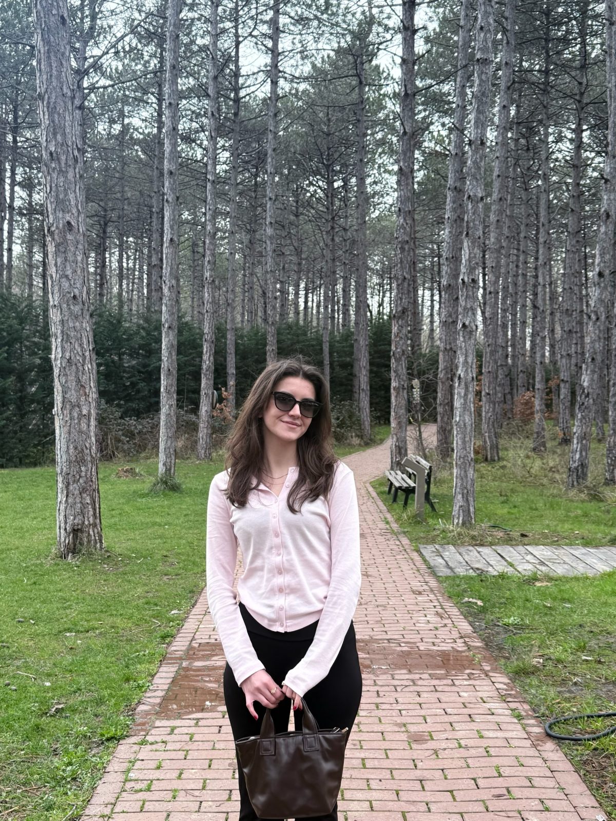 Emel Yoldaş - fotoğraf 2