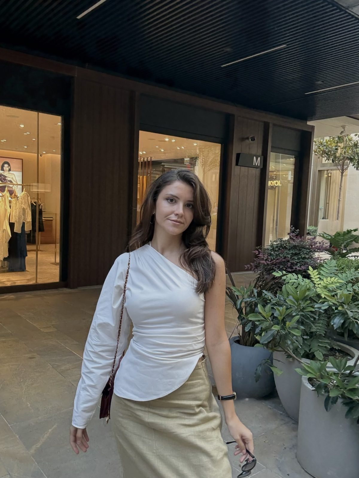 Emel Yoldaş - fotoğraf 8